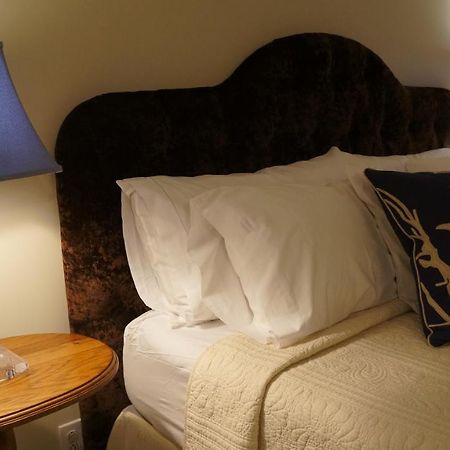 Green River Inn Sandgate Luaran gambar