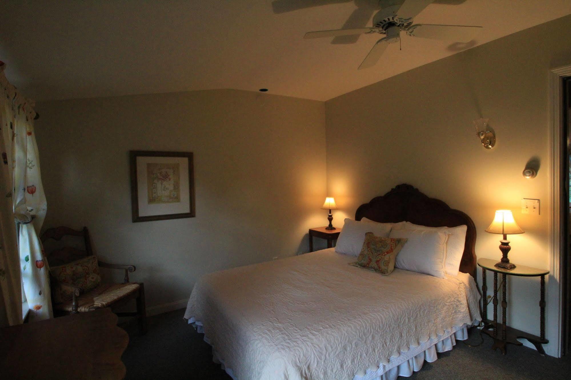 Green River Inn Sandgate Luaran gambar